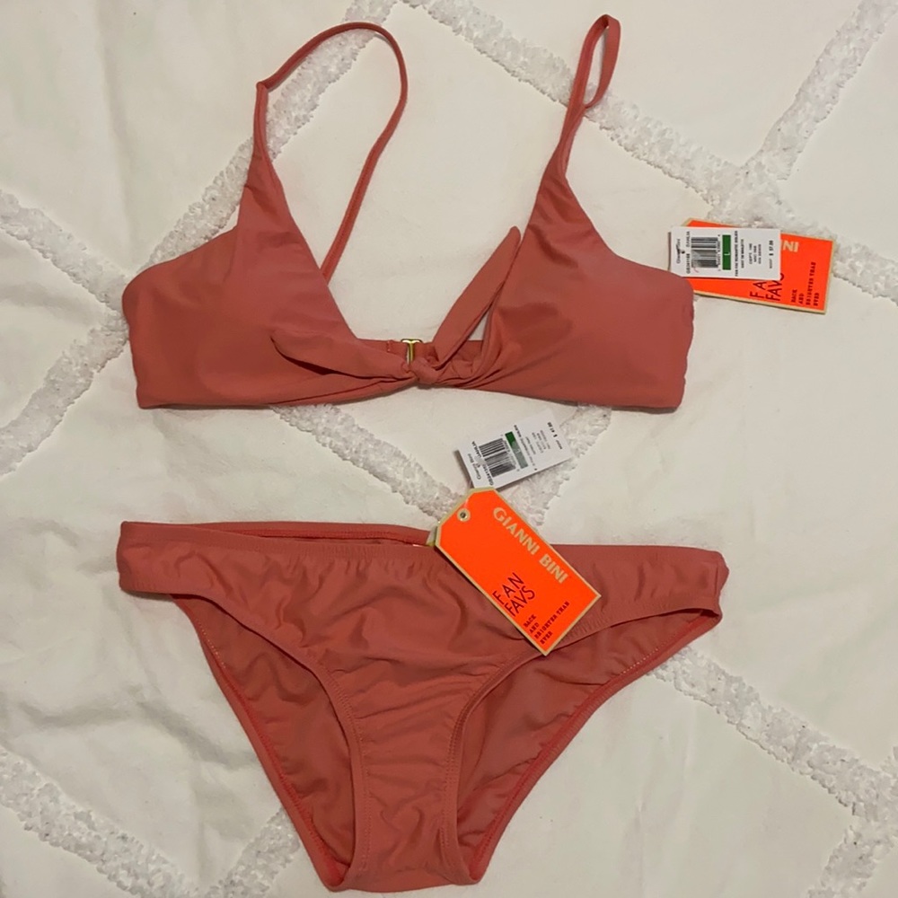 NWT Gianni Bini bikini